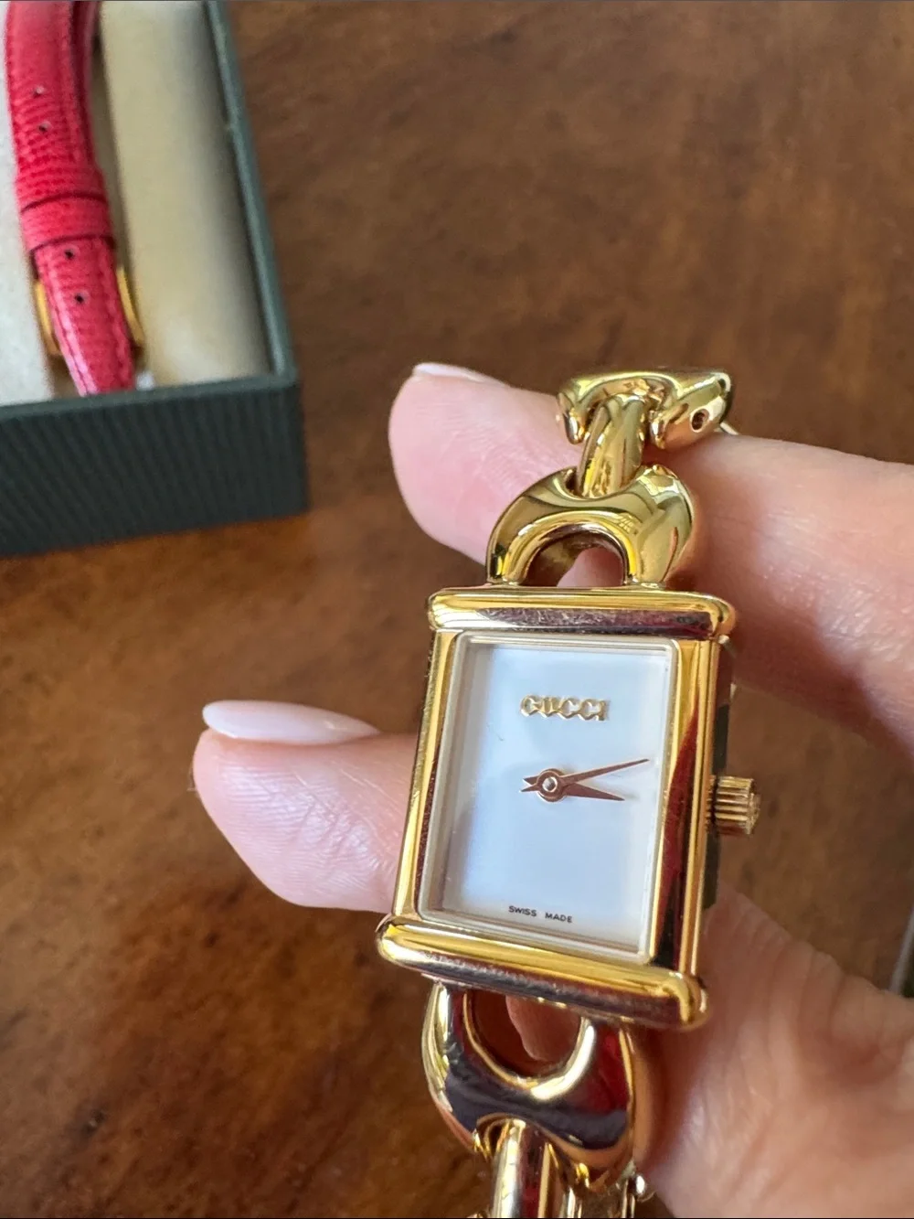 Vintage Gucci Gold-Tone Chain-Link Bracelet Watch with Black and Red Straps